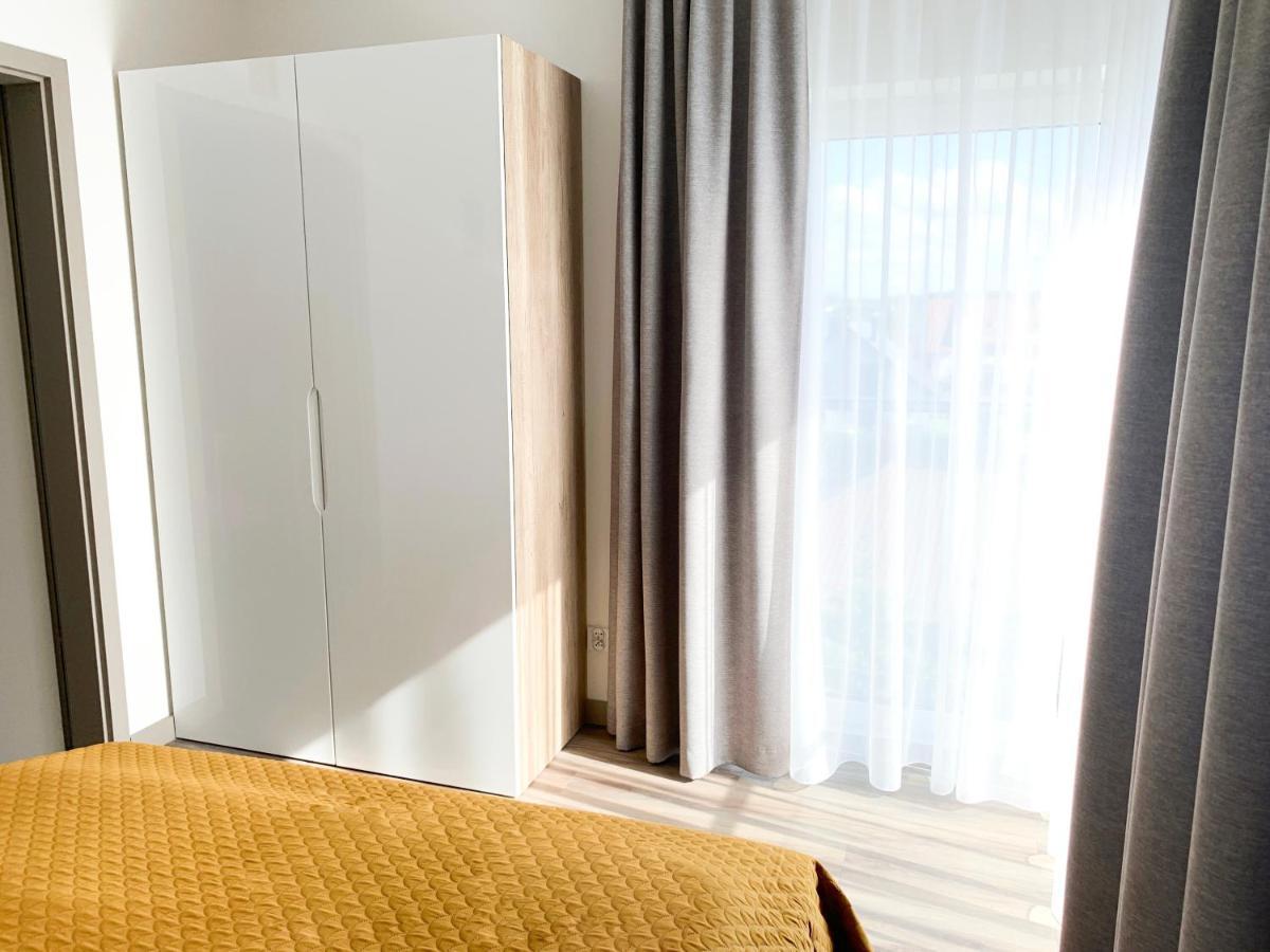 Apartament Livia Sianozety Kültér fotó